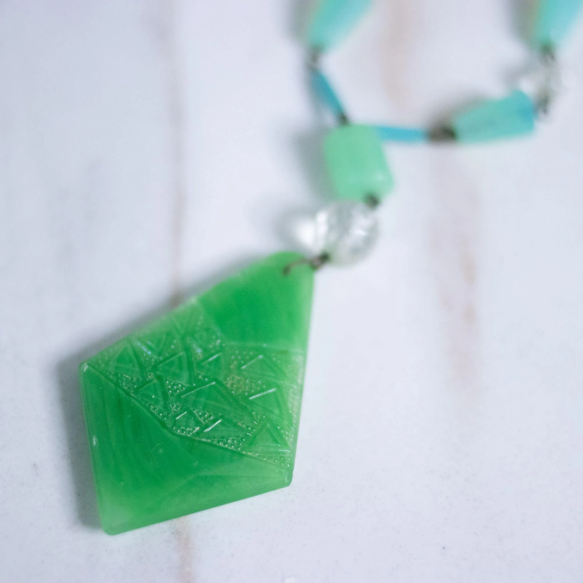 Vintage Art Deco Czech Vaseline Glass and Jade Glass Necklace