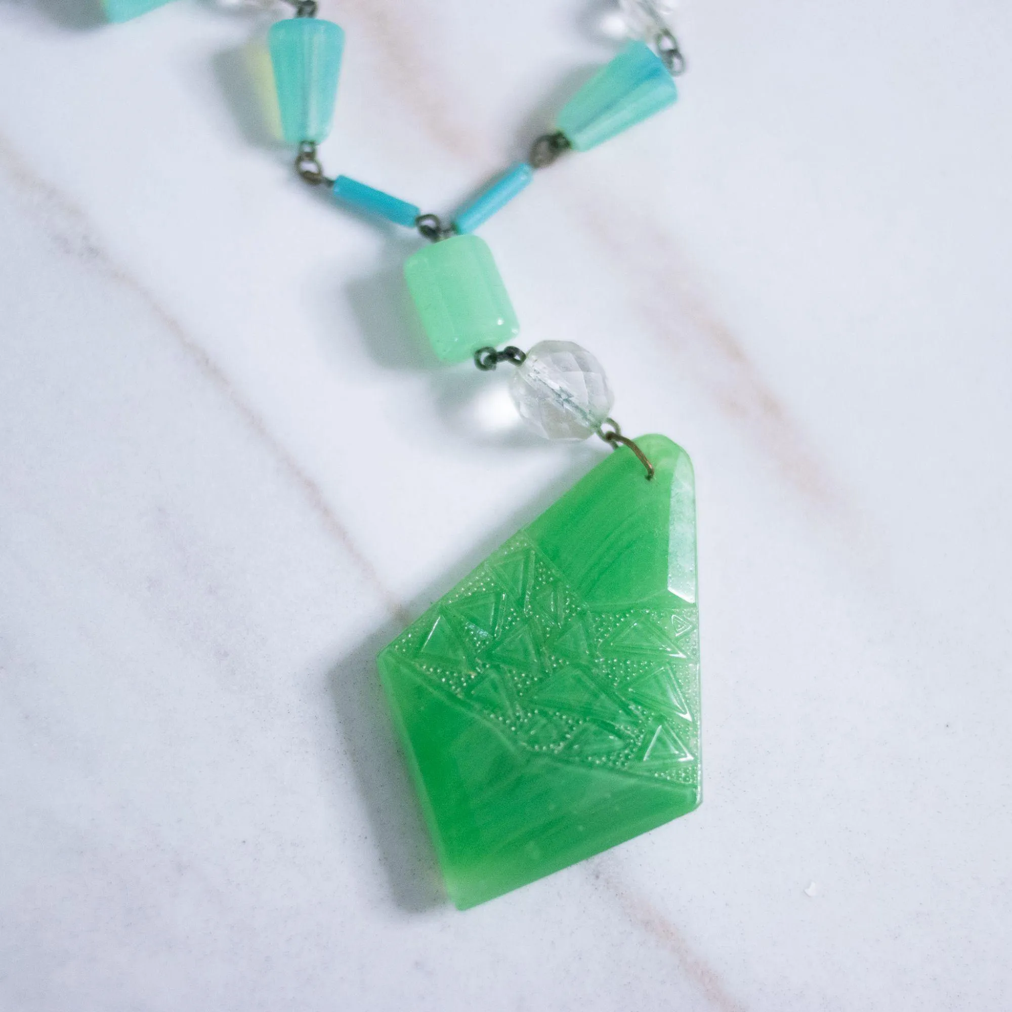 Vintage Art Deco Czech Vaseline Glass and Jade Glass Necklace