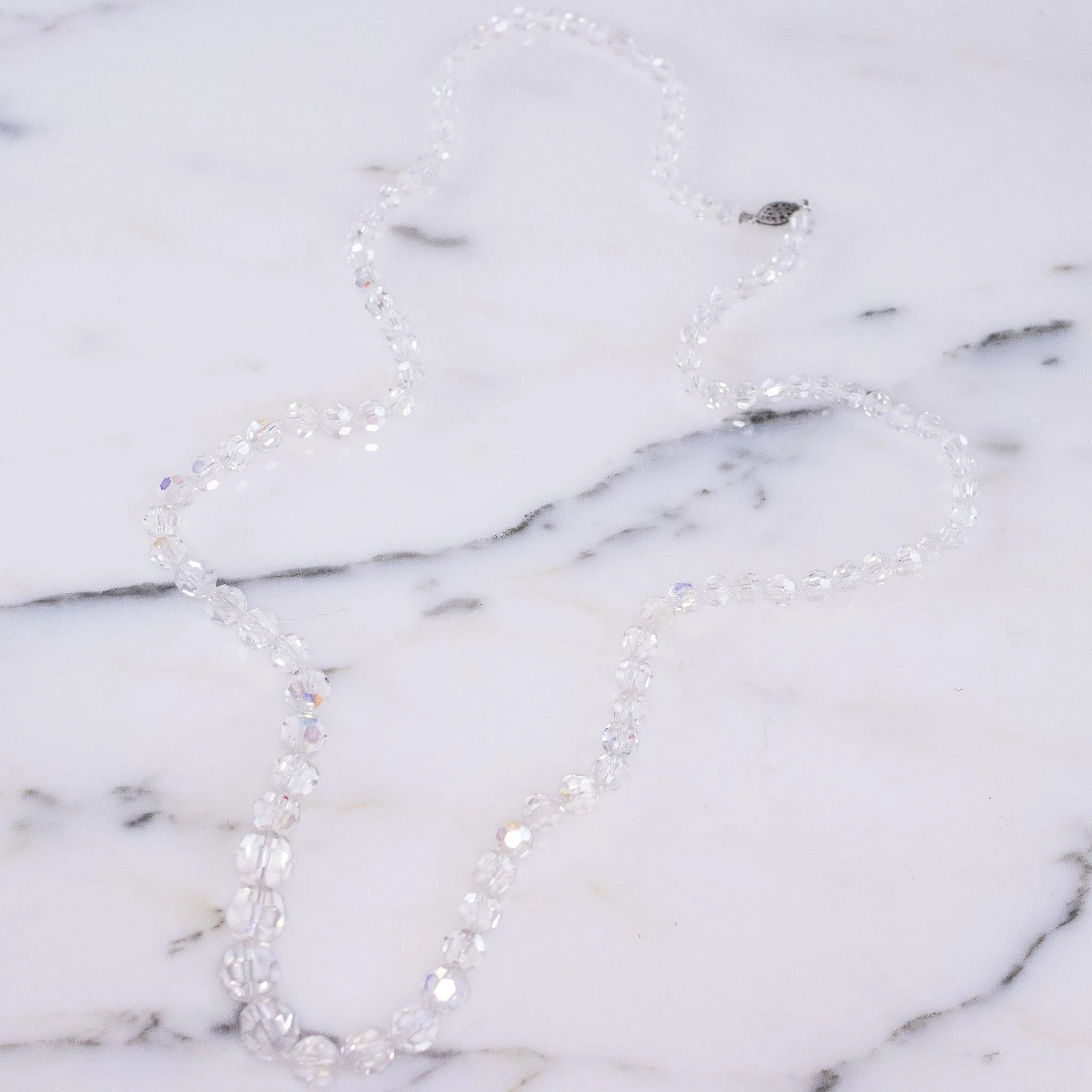 Vintage Art Deco Faceted Rock Crystal Beaded Necklace with Silver Filigree Clasp