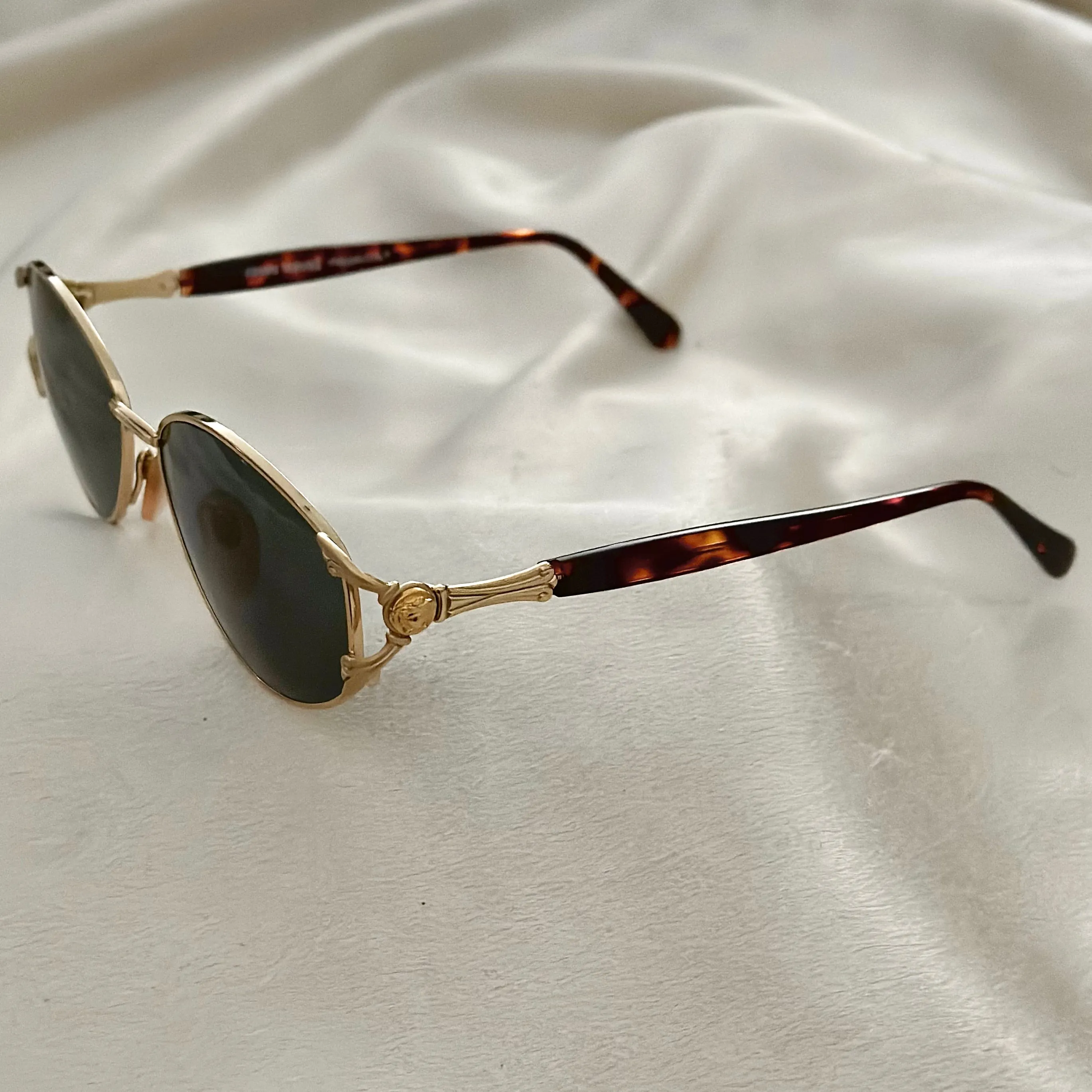 VINTAGE VERSACE SUNGLASSES