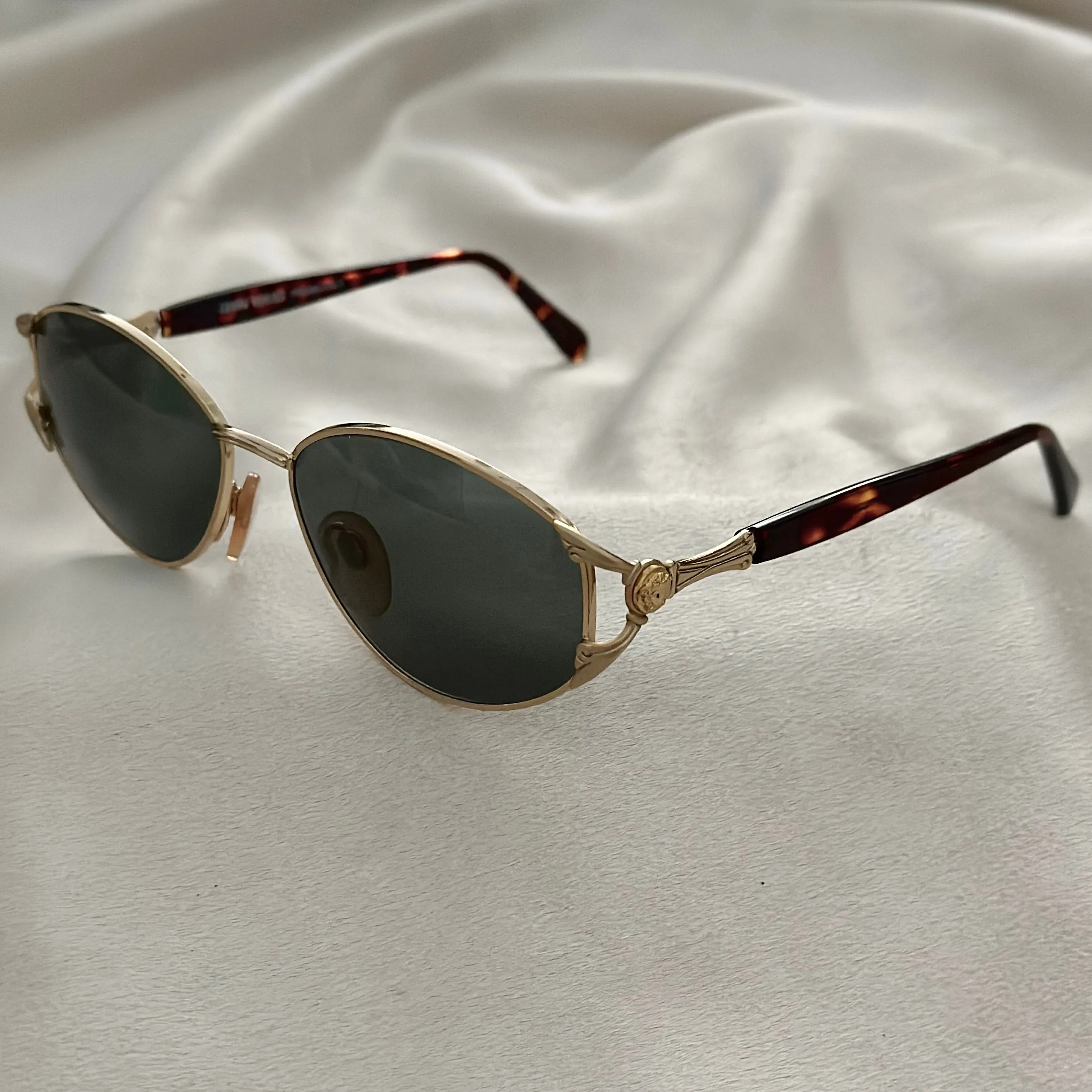 VINTAGE VERSACE SUNGLASSES