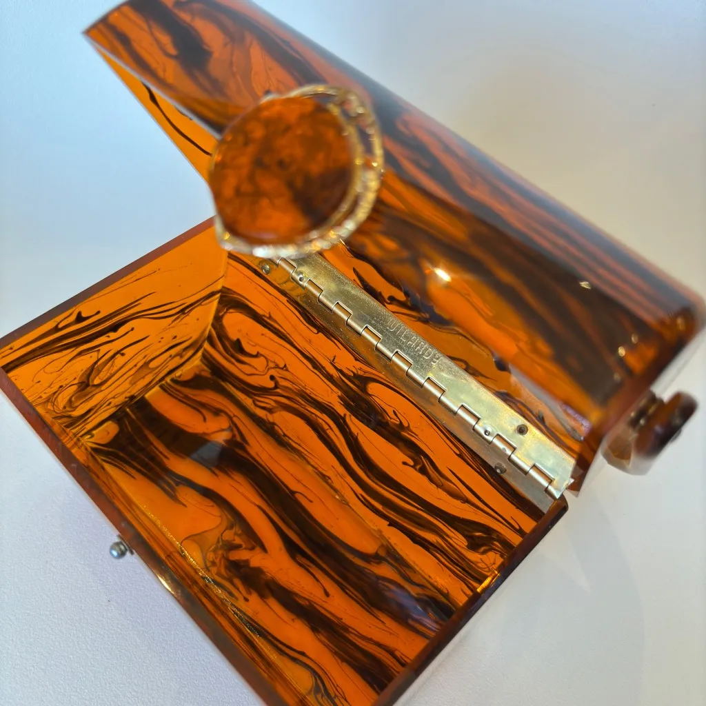 Vintage Wilardy Lucite Tortoiseshell Purse (1133b)